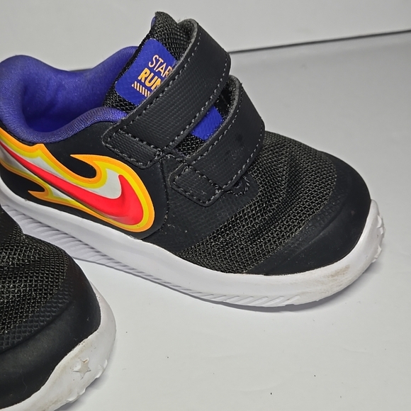 Nike Star Runner 2 Fire Boys Size 5c Strap Front Hook And Loop - Picture 6 of 10